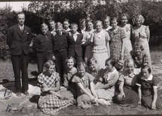 Jämsän yhteiskoulun oppilaita vuonna 1937