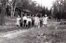 Lahdenkylän Mäkelän heinäväkeä 1930-luvulla