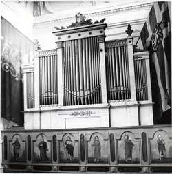 Kuoreveden kirkon ensimmäiset urut vuodelta 1856, deponoitu Hämeen Museoon 1915