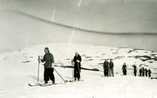   The fell girls. Young United employees on a skiing holiday in Lapland in 1937.