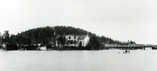   The mill superintendent’s house and Villa, pictured from Koskikeskinen at the 1910s. 