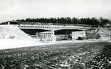 Vesa Nivarpää,  (c) Jämsän kaupunki Nivarpään kuvakokoelma,  Vanhan nelostien siltätyömaa 1963