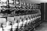Tuntematon,  (c) Jämsän Huopatehdas Oy,  Langan kertauskone 1963